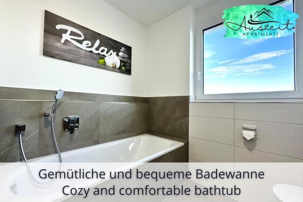 Auszeit Apartment Sunshine: Lakeside Retreat with Rooftop Terraces Friedrichshafen Exterior photo