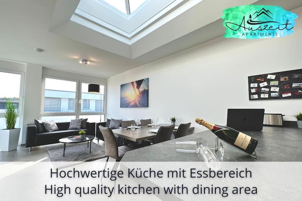 Auszeit Apartment Sunshine: Lakeside Retreat with Rooftop Terraces Friedrichshafen Exterior photo